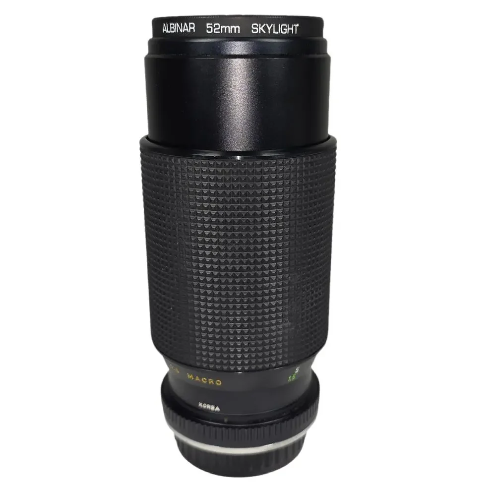 VINTAGE BESTON 80–200mm f/4.5 MACRO ZOOM LENS – MANUAL FOCUS – W/ CAPS & FILTER